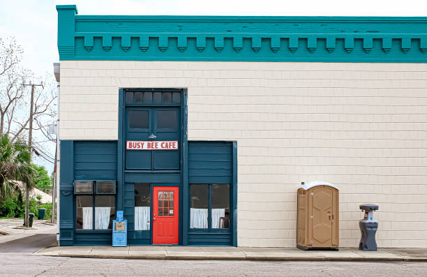 Best Porta potty delivery and setup  in Vaiden, MS